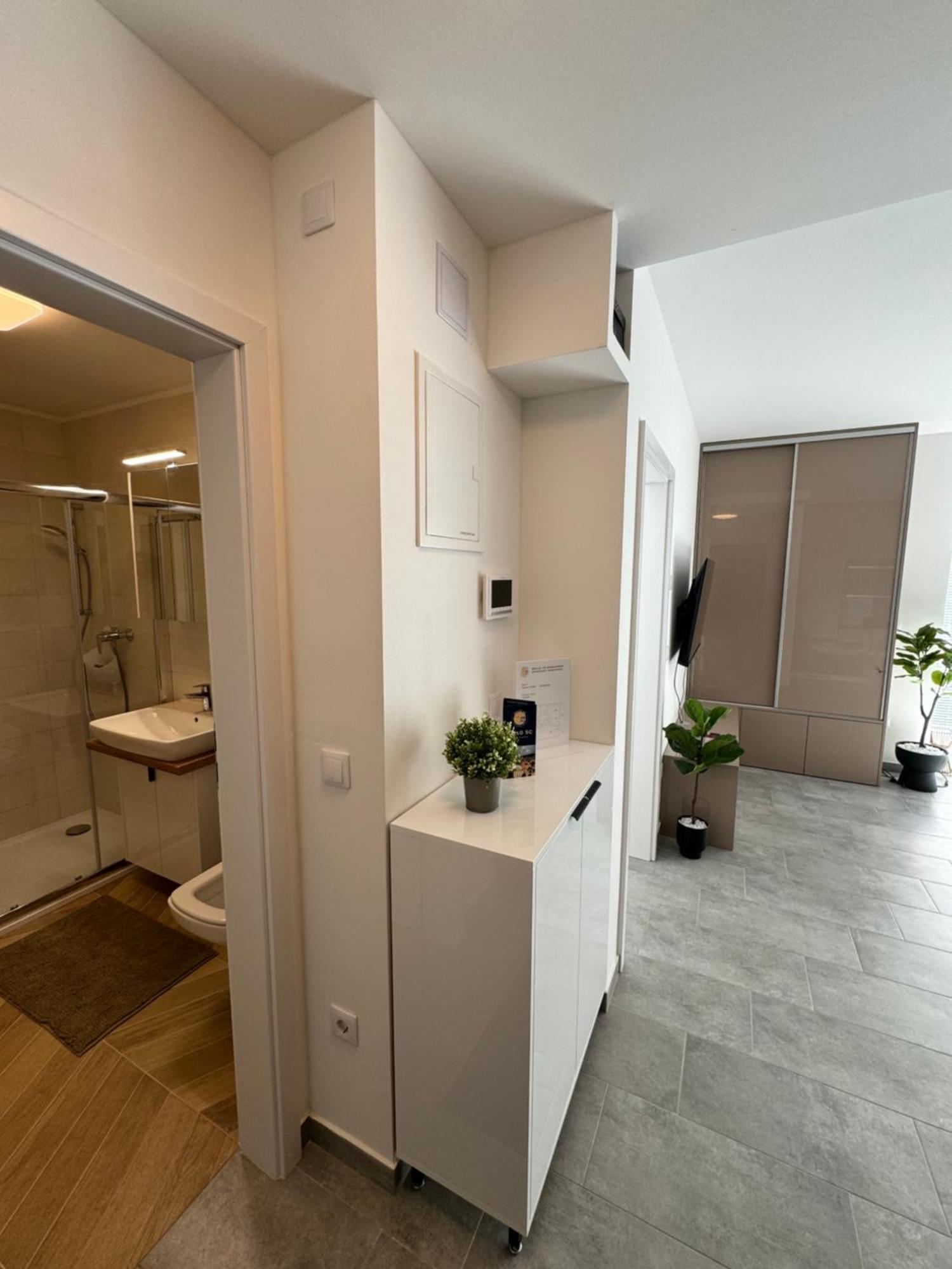 Hello 5C Apartman - Pécs Exteriör bild