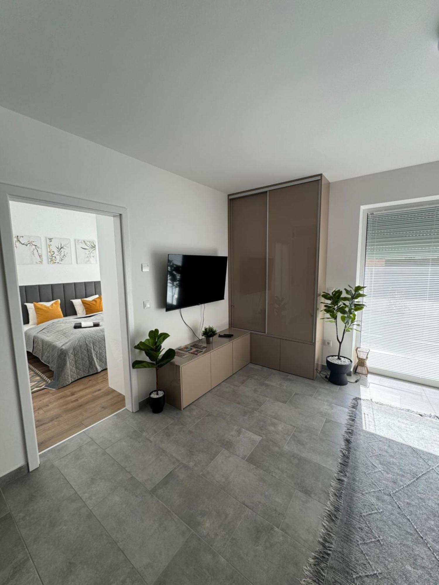 Hello 5C Apartman - Pécs Exteriör bild