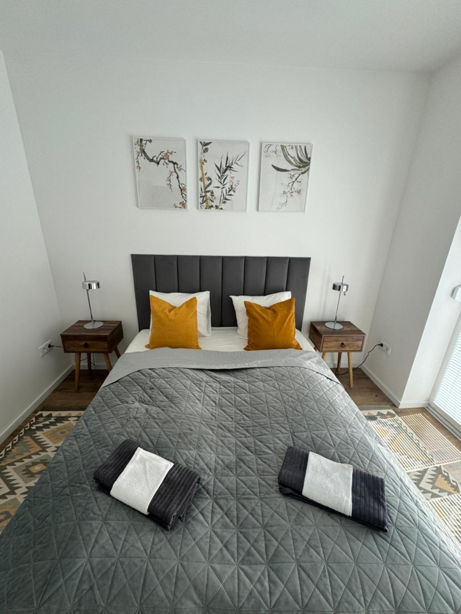 Hello 5C Apartman - Pécs Exteriör bild